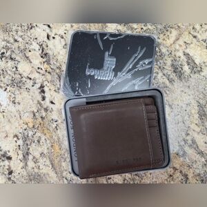London Fog Brown Leather Wallet